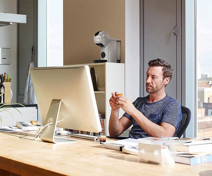 M&aacute;quina de Caf&eacute; GENIO S TOUCH AUTOM&Aacute;TICA CINZA NESCAF&Eacute;&reg; Dolce Gusto&reg; em sua casa