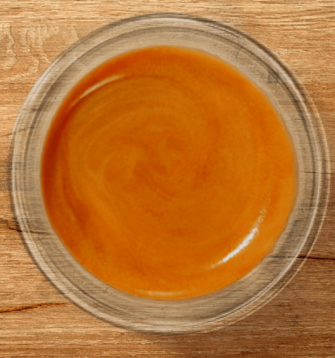 caf&eacute; com creme numa ch&aacute;vena