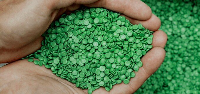 Processo de reciclagem de cápsulas de café de plástico